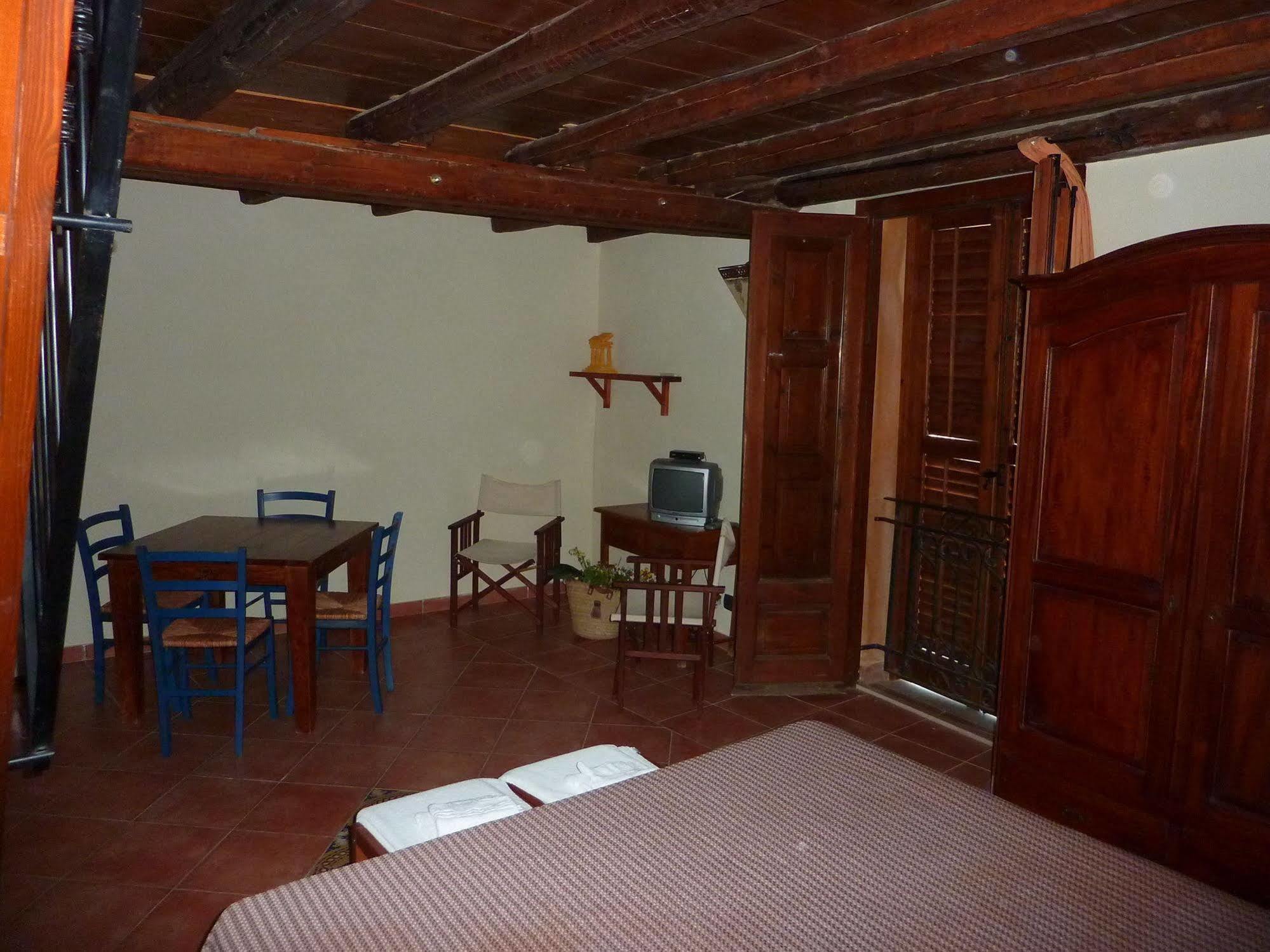 Corte Dei Greci Bed & Breakfast Agrigento Exterior foto